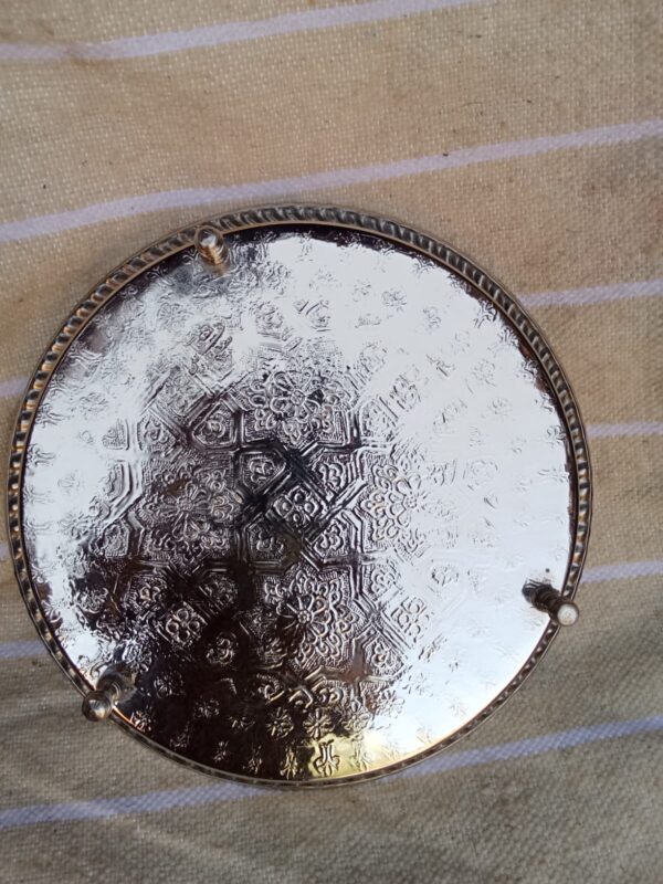 Engraved-Moroccan-serving-tray